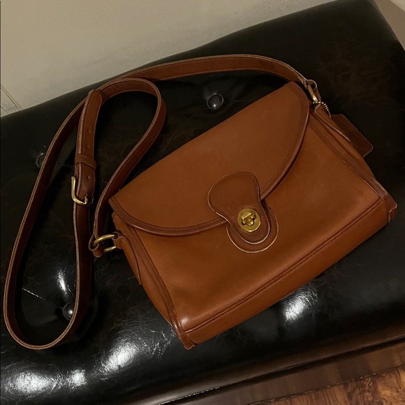 Vintage Coach Devon Shoulder Bag - Picture 1 of 8